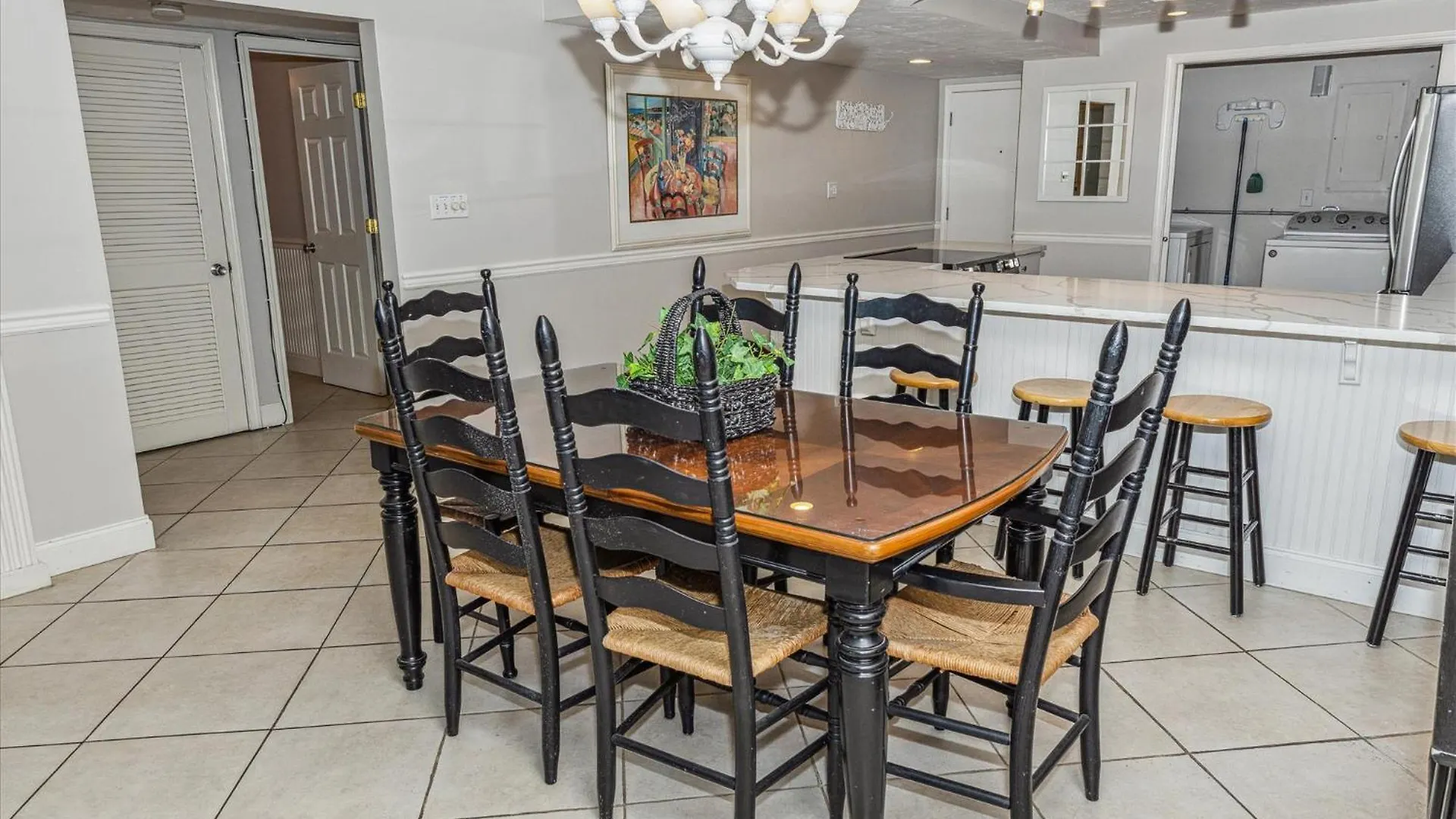 Shoreline Towers 1063- By Holiday Isle Properties Destin