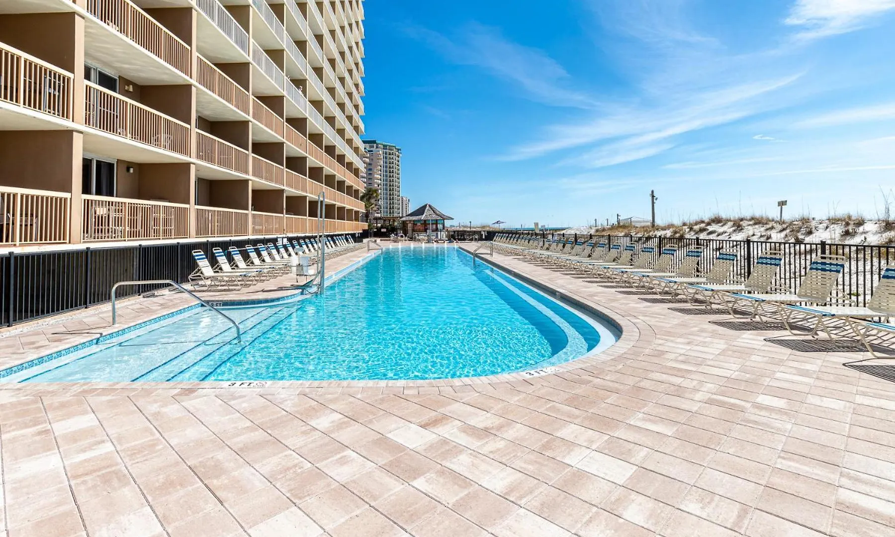 Shoreline Towers 1063- By Holiday Isle Properties Destin