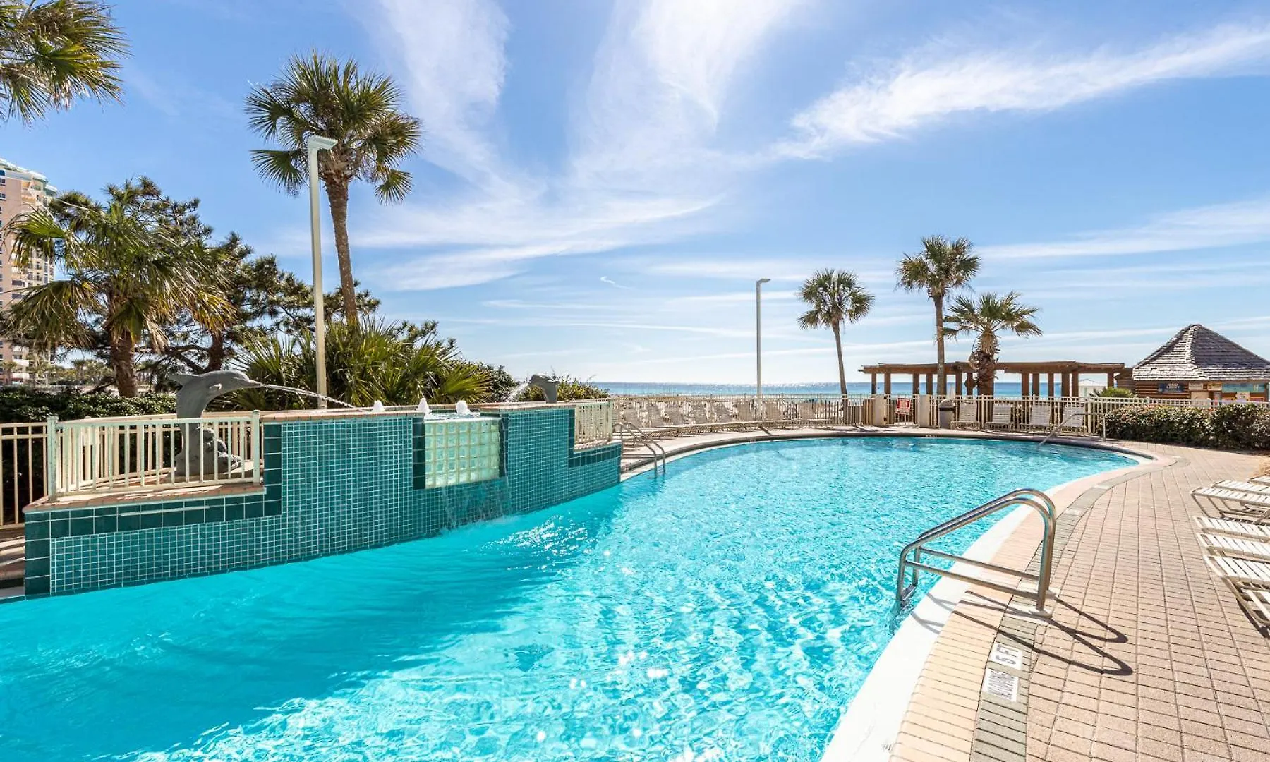 Shoreline Towers 1063- By Holiday Isle Properties Destin Apartment