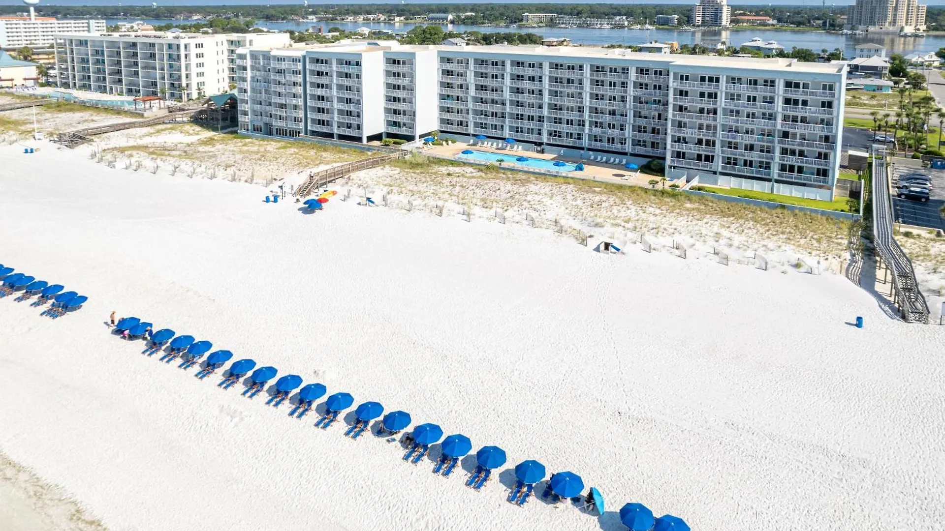 Shoreline Towers 1063- By Holiday Isle Properties Destin 0*,  United States