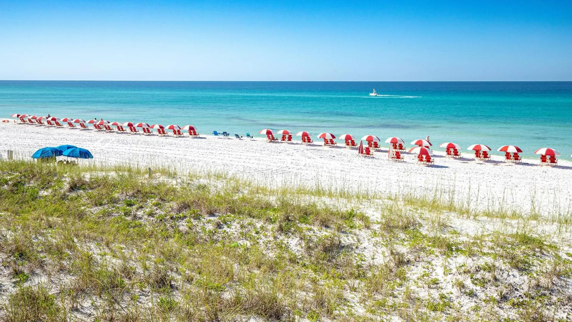 Shoreline Towers 1063- By Holiday Isle Properties Destin Apartment