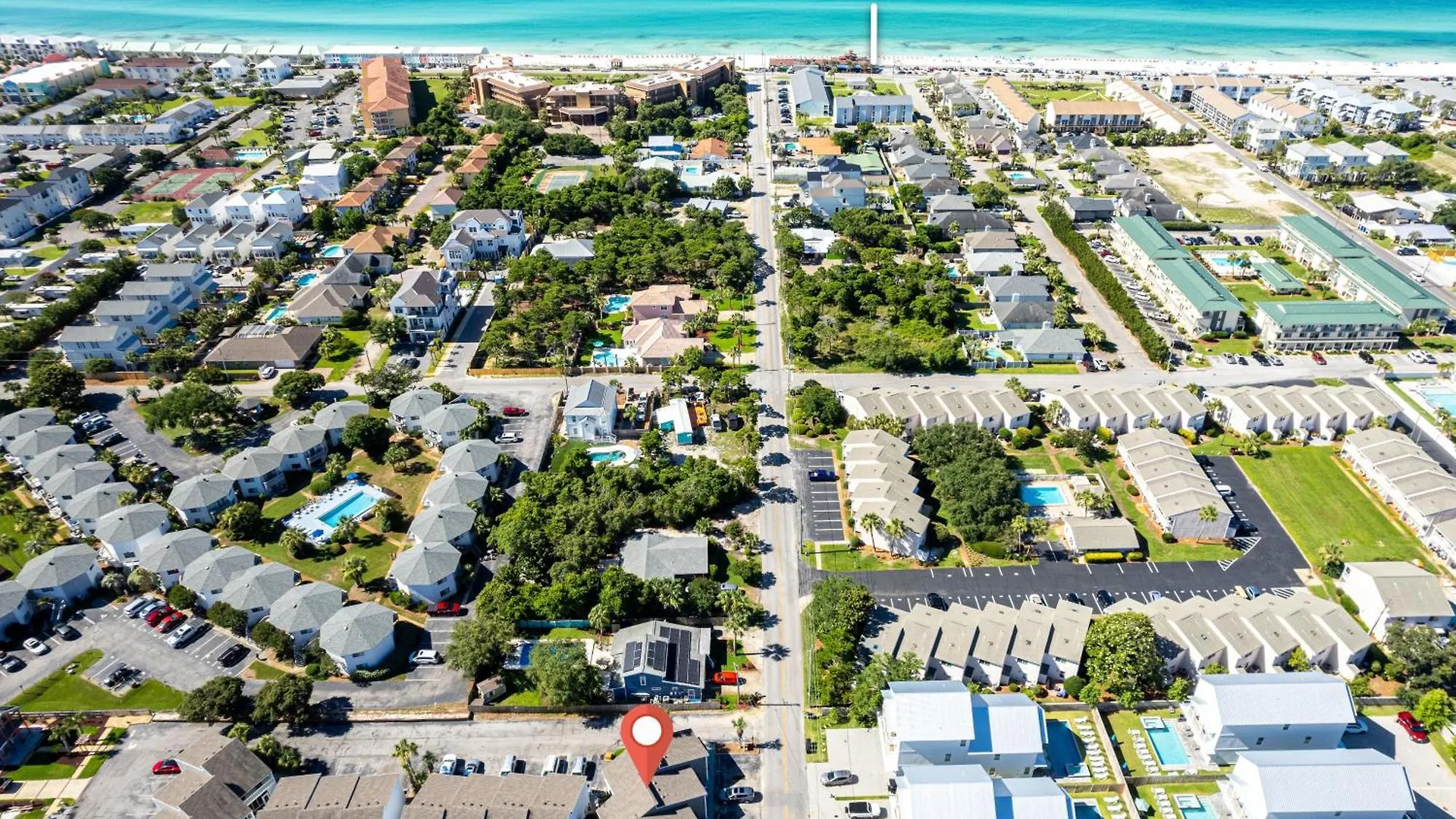 Shoreline Towers 1063- By Holiday Isle Properties Destin Apartment