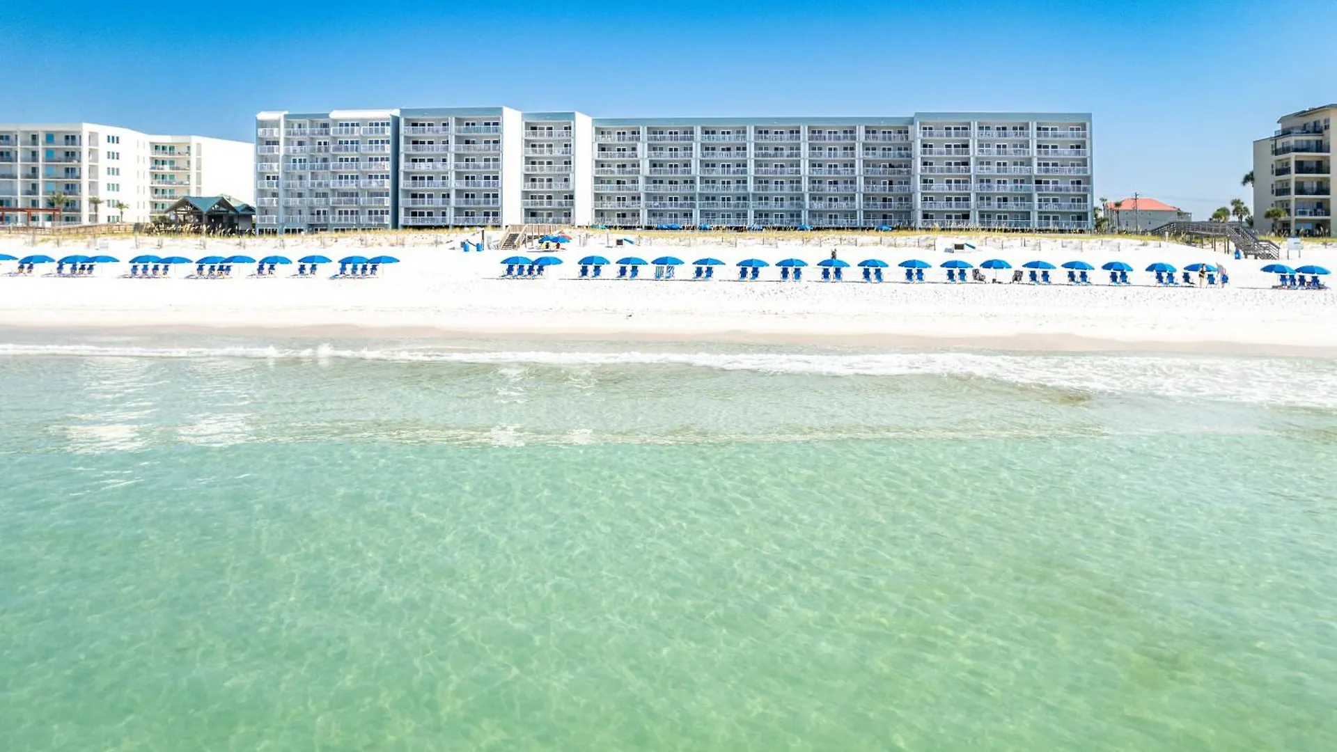 Shoreline Towers 1063- By Holiday Isle Properties Destin Apartment
